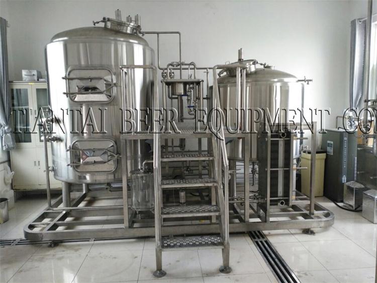 <b>1000lts Combined three vessel brewhouse</b>